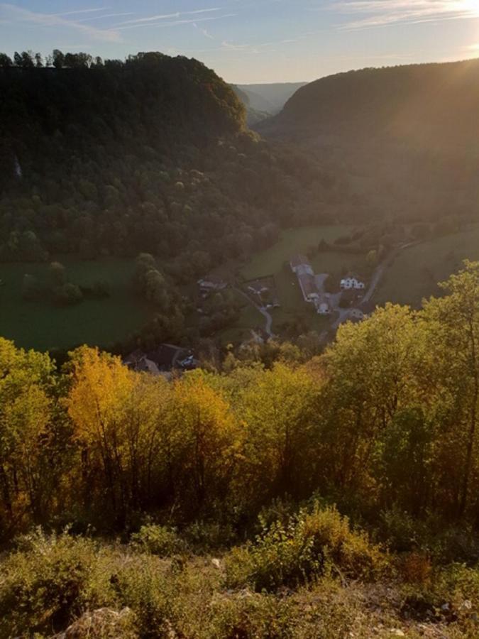 Gite Des Reculees Ladoye-sur-Seille Bagian luar foto